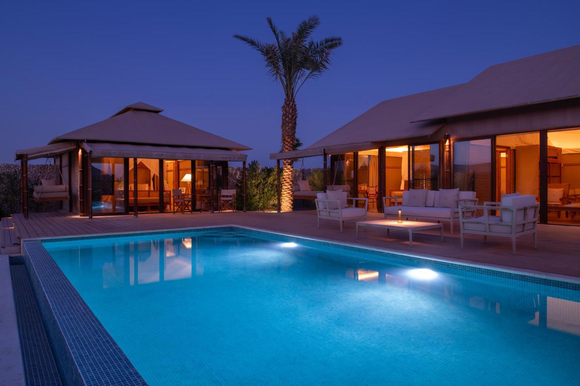 The Outpost Al Barari Camp Hotel Mesaieed Luaran gambar