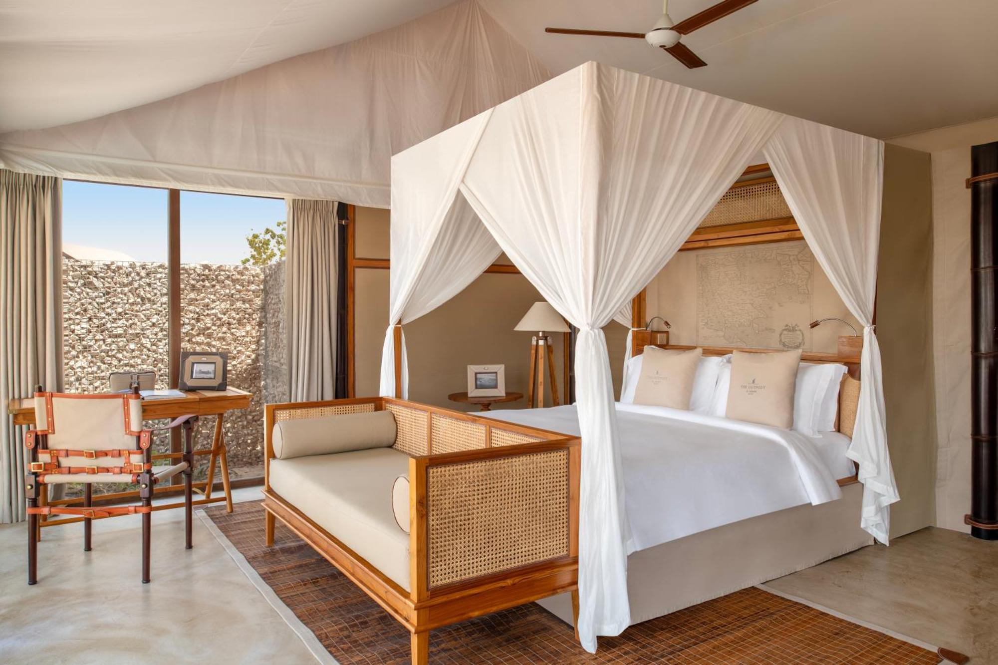 The Outpost Al Barari Camp Hotel Mesaieed Luaran gambar
