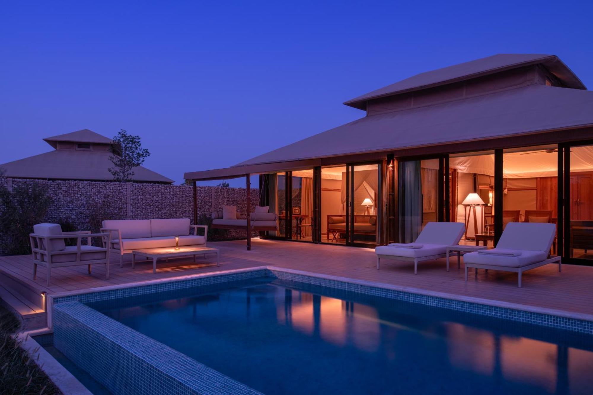 The Outpost Al Barari Camp Hotel Mesaieed Luaran gambar