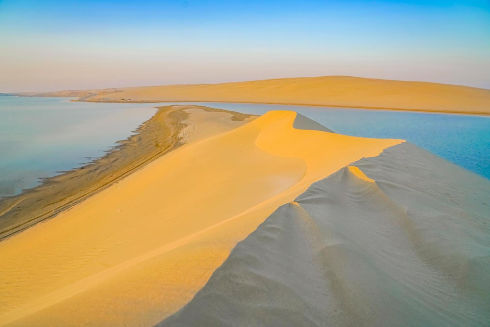 The Outpost Al Barari Camp Hotel Mesaieed Luaran gambar